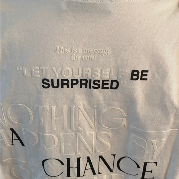 Zara unique boxy t shirt! Size medium wording on back & front - Picture 2 of 11